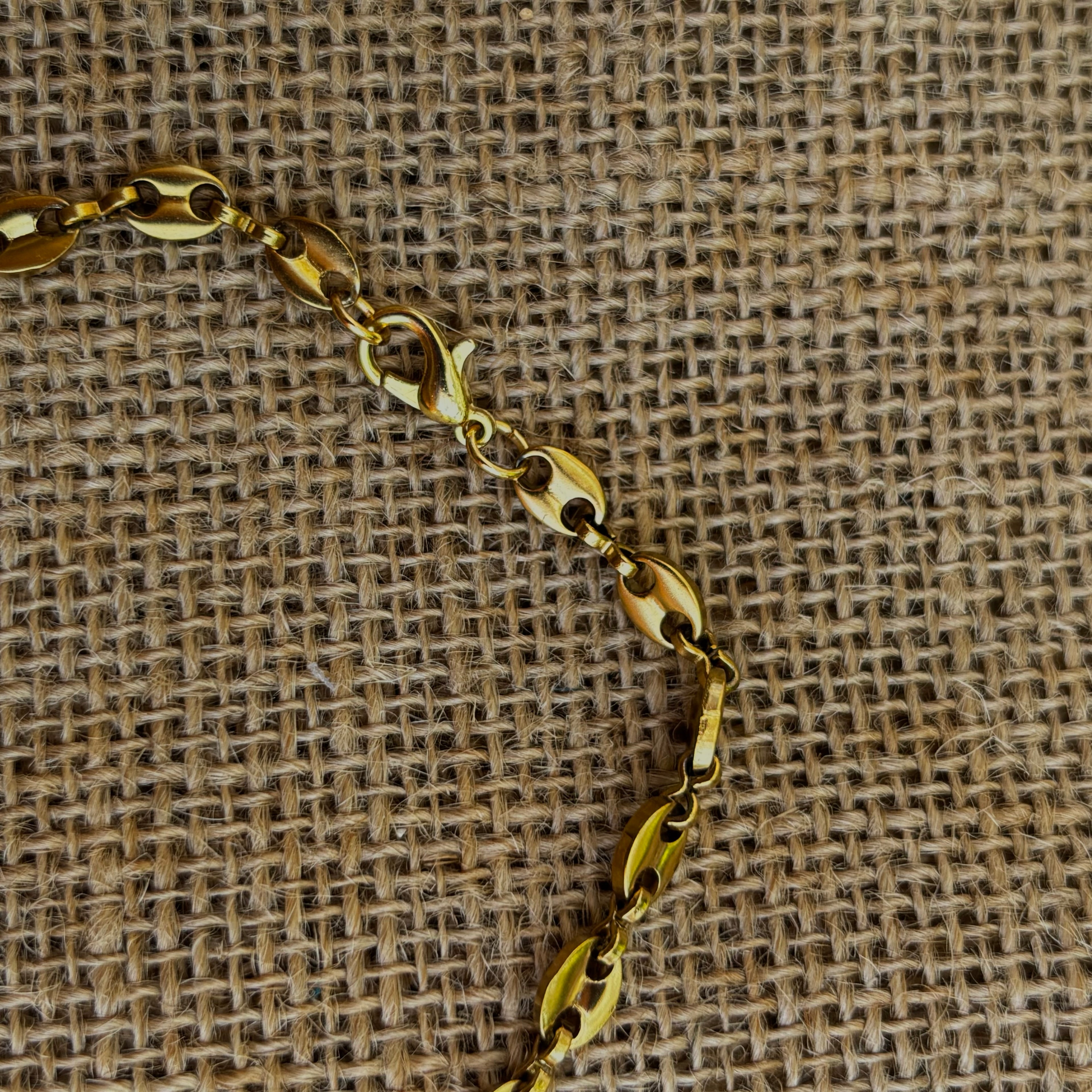 Aura Dorada Necklace