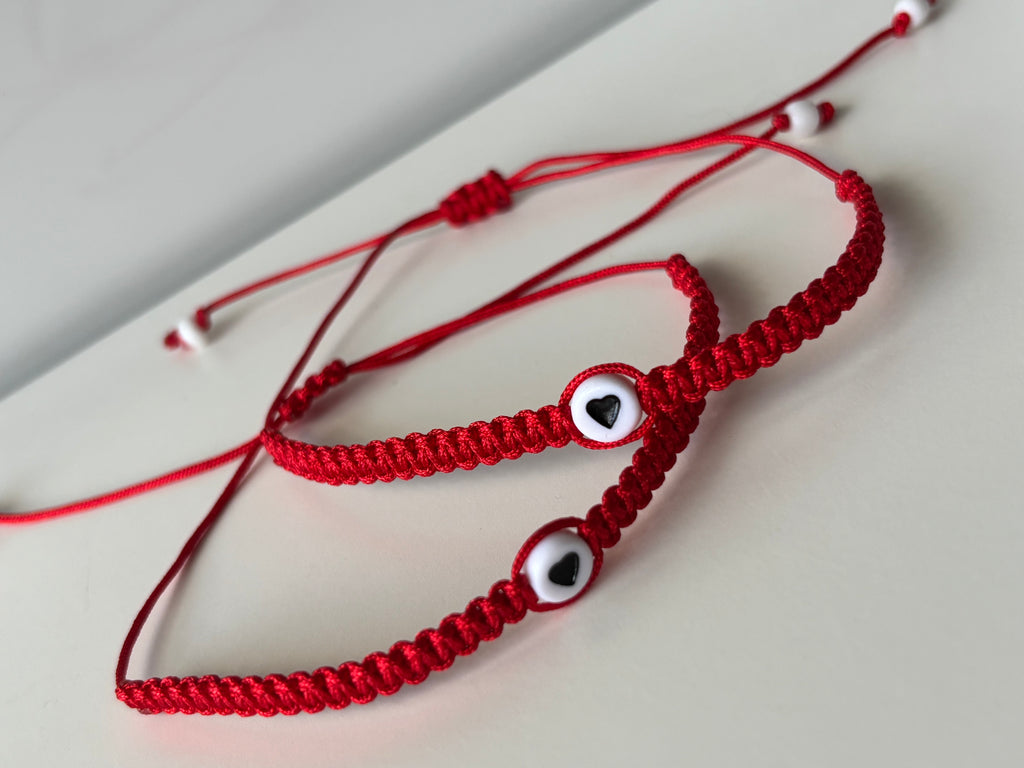 Set: Corazón Protector Macramé Bracelets